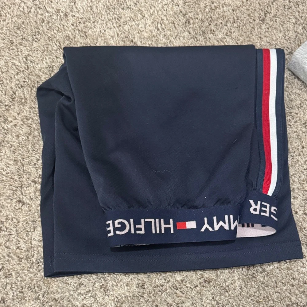 Tommy Hilfiger Men's Athletic Shorts in Navy with Red and White Stripes - Picture 6 of 9